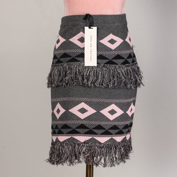 NWT 🌟Host Pick🌟ENGLISH FACTORY FRINGE MINI PENCIL SKIRT L - Picture 3 of 5